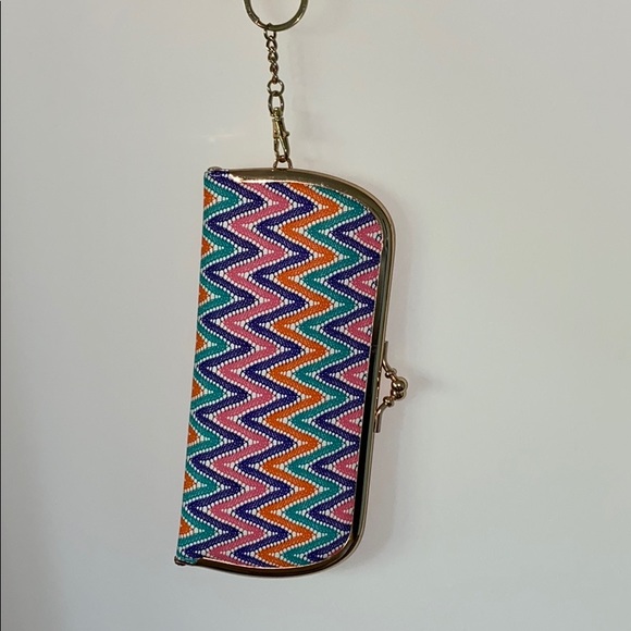 Tribal wristlet - Picture 1 of 6